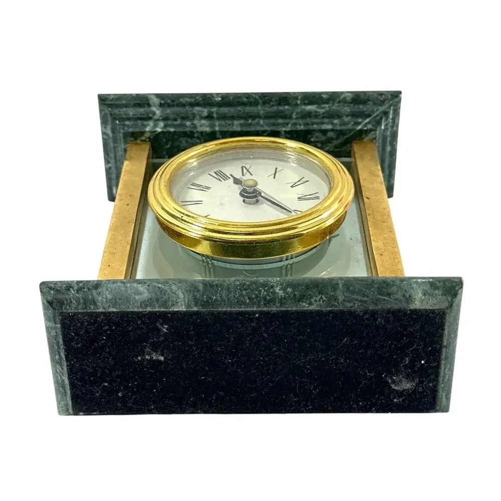 Unbranded vintage quartz